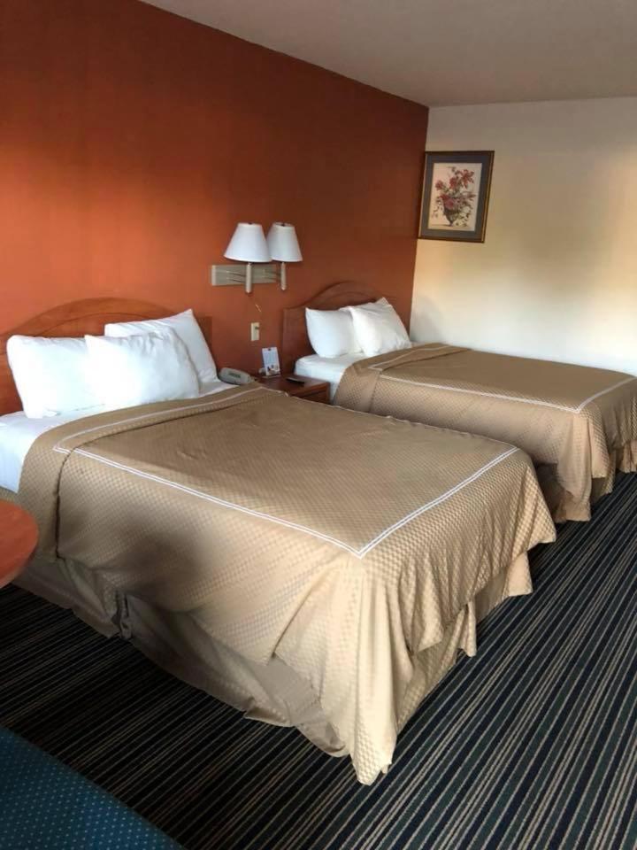 Scottish Inn And Suites Perry Exteriör bild